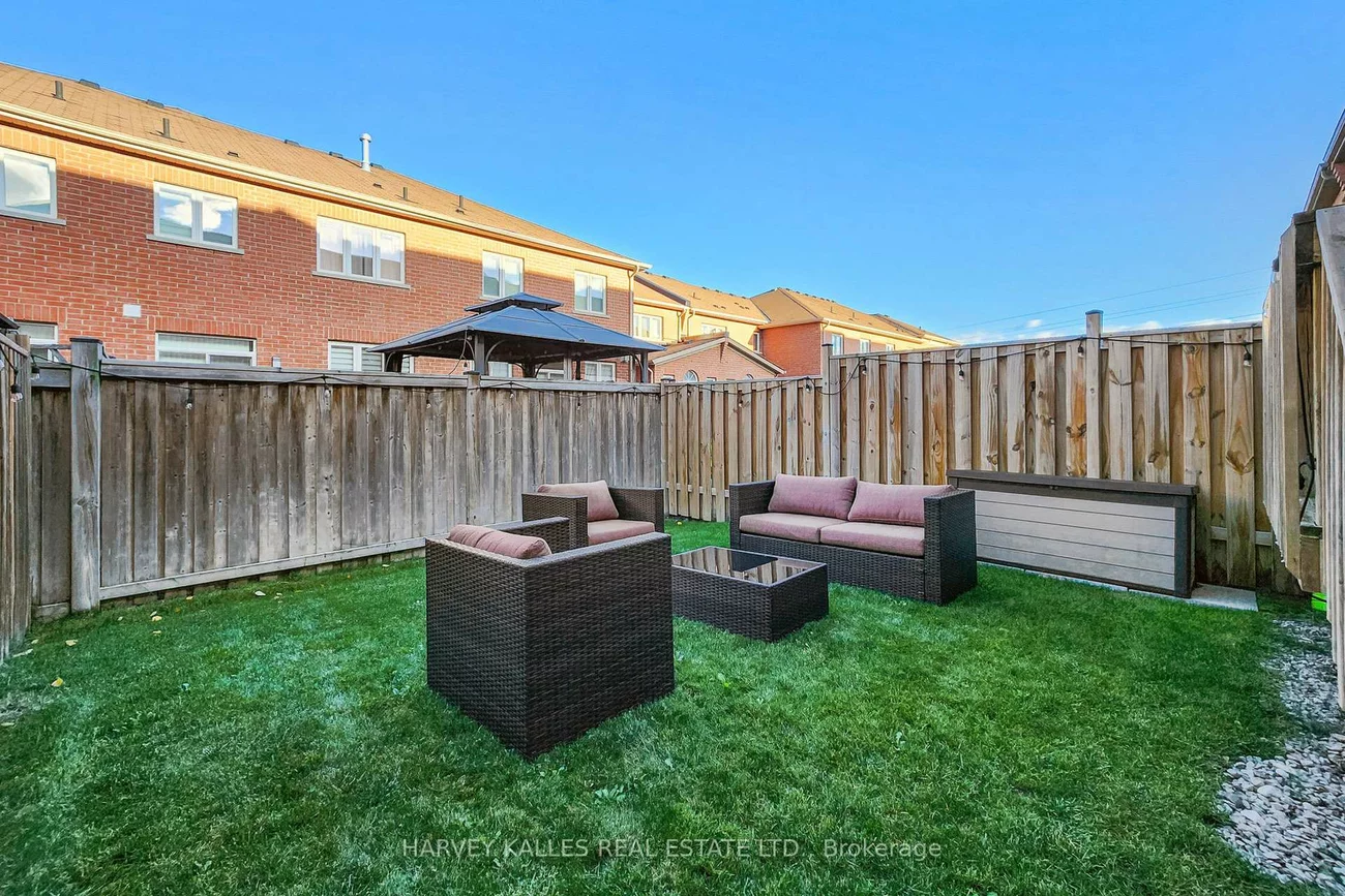 41, Selby, Bradford, Bradford West Gwillimbury