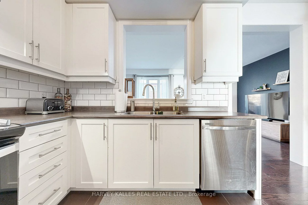 41, Selby, Bradford, Bradford West Gwillimbury