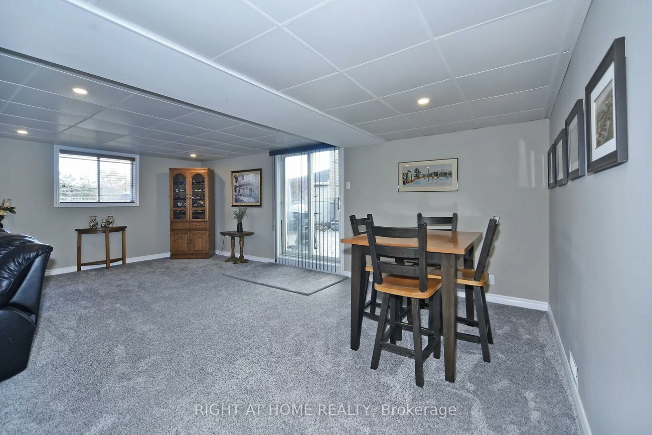 377, Parkwood, Bradford, Bradford West Gwillimbury