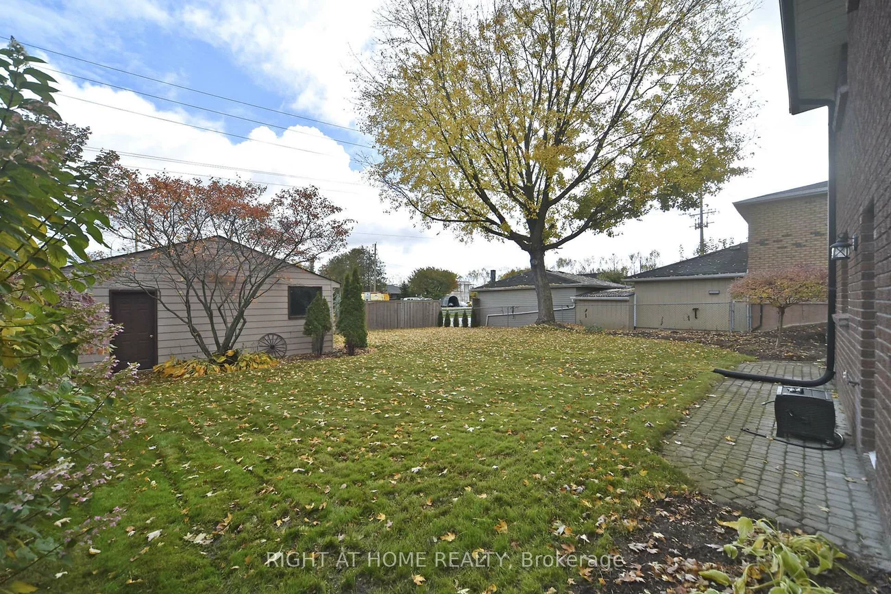 377, Parkwood, Bradford, Bradford West Gwillimbury