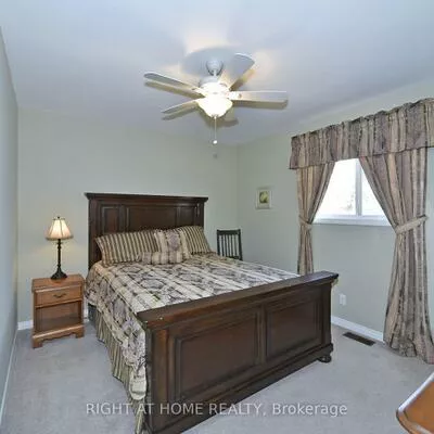 377, Parkwood, Bradford, Bradford West Gwillimbury