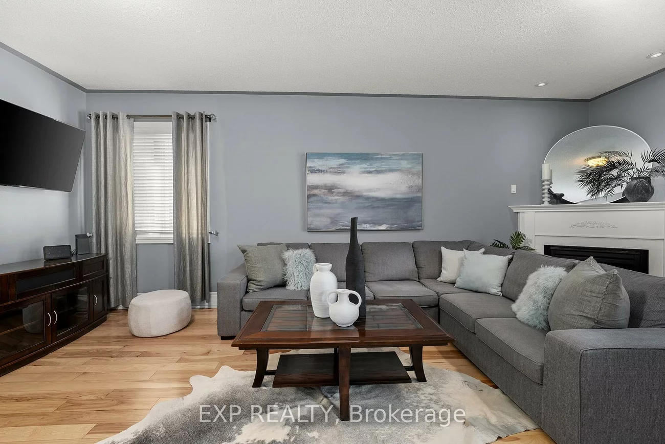 14, Weir, Bradford, Bradford West Gwillimbury