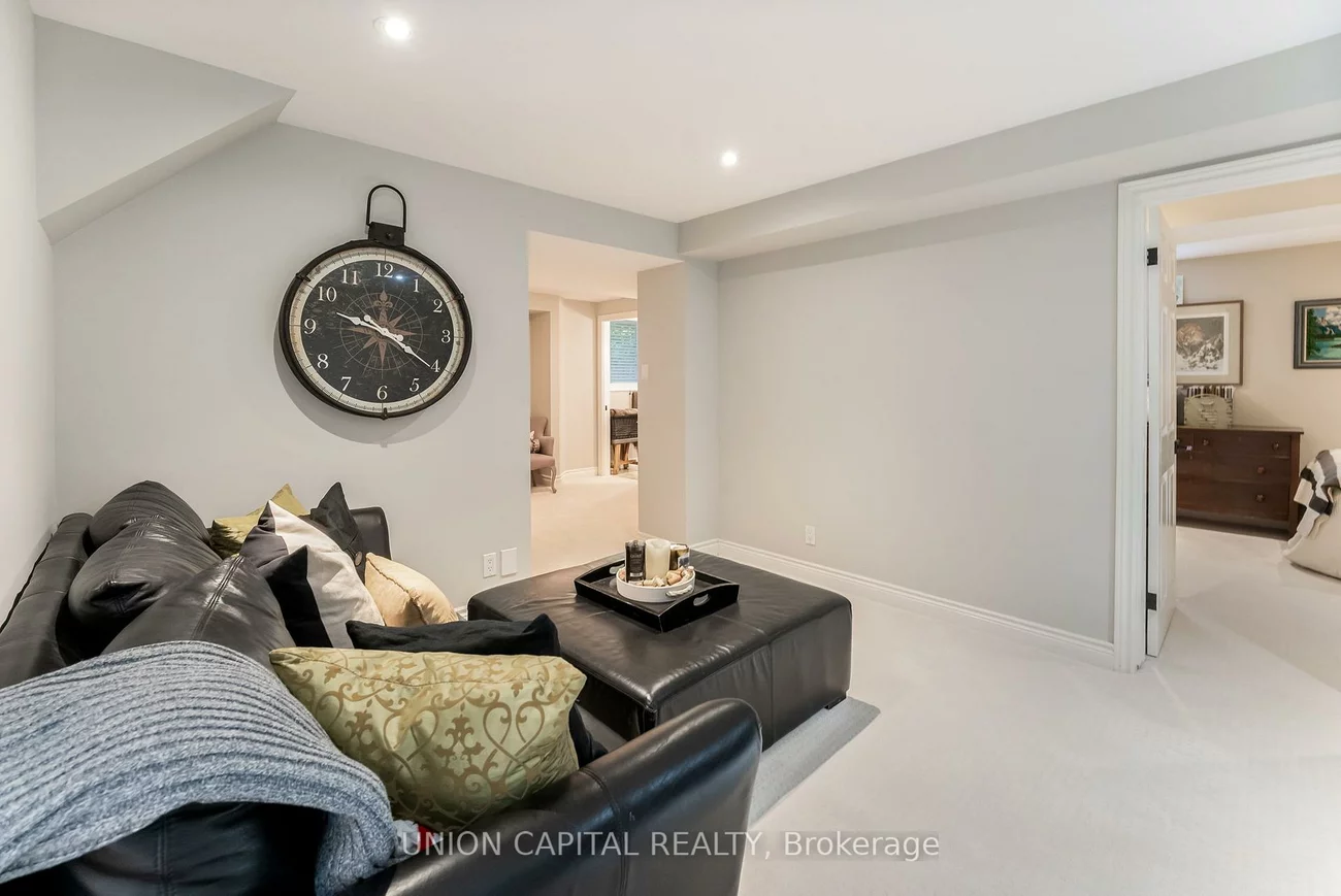 123, Imperial, Bradford, Bradford West Gwillimbury