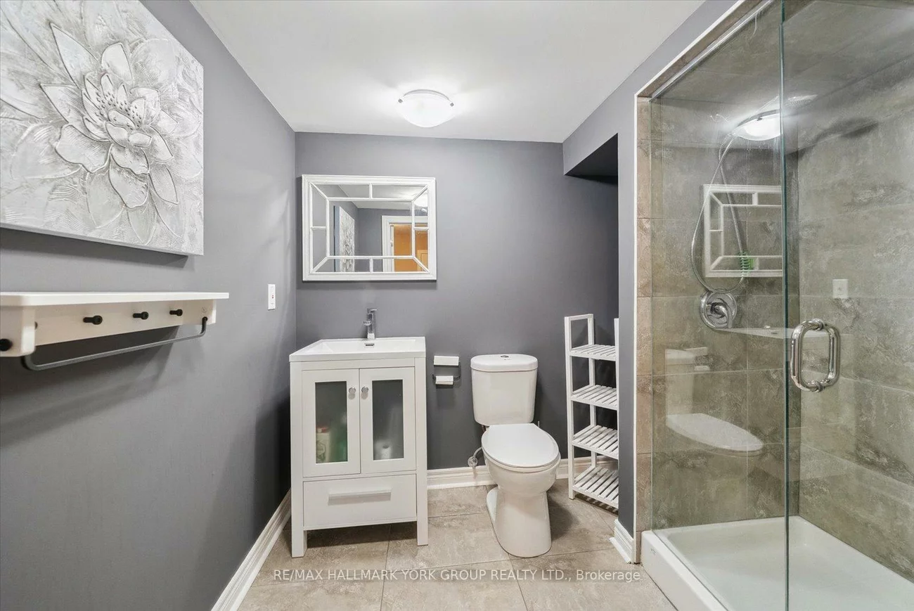 254, Meadowhawk, Bradford, Bradford West Gwillimbury