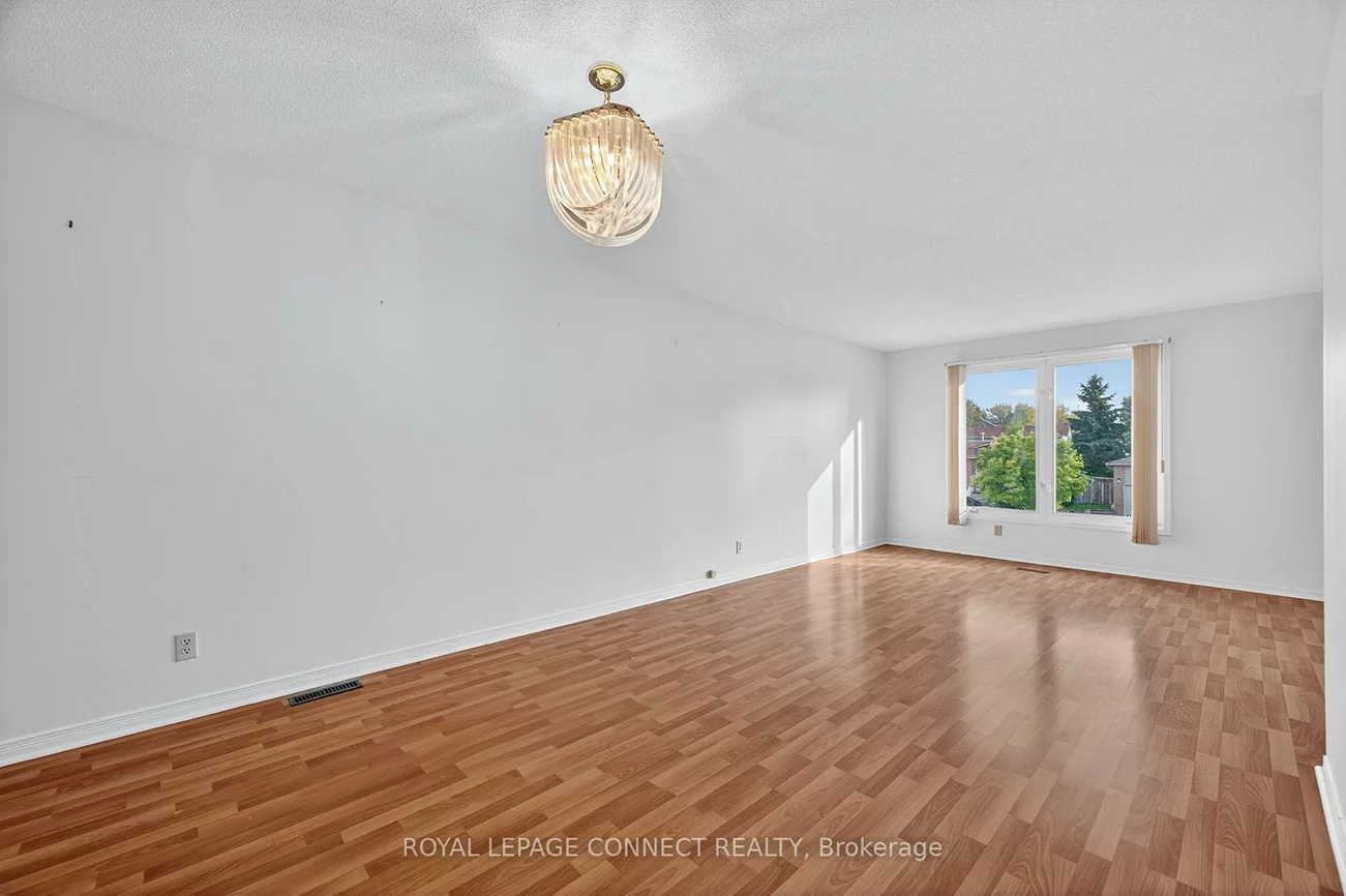 75, Hudson, Bradford, Bradford West Gwillimbury