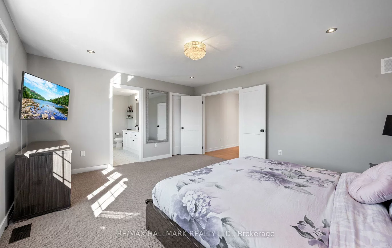 155, Stevenson, Bradford, Bradford West Gwillimbury