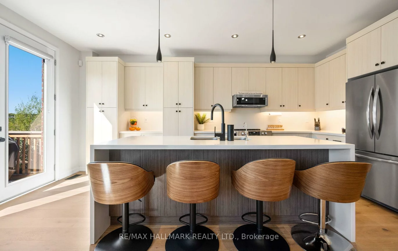 155, Stevenson, Bradford, Bradford West Gwillimbury