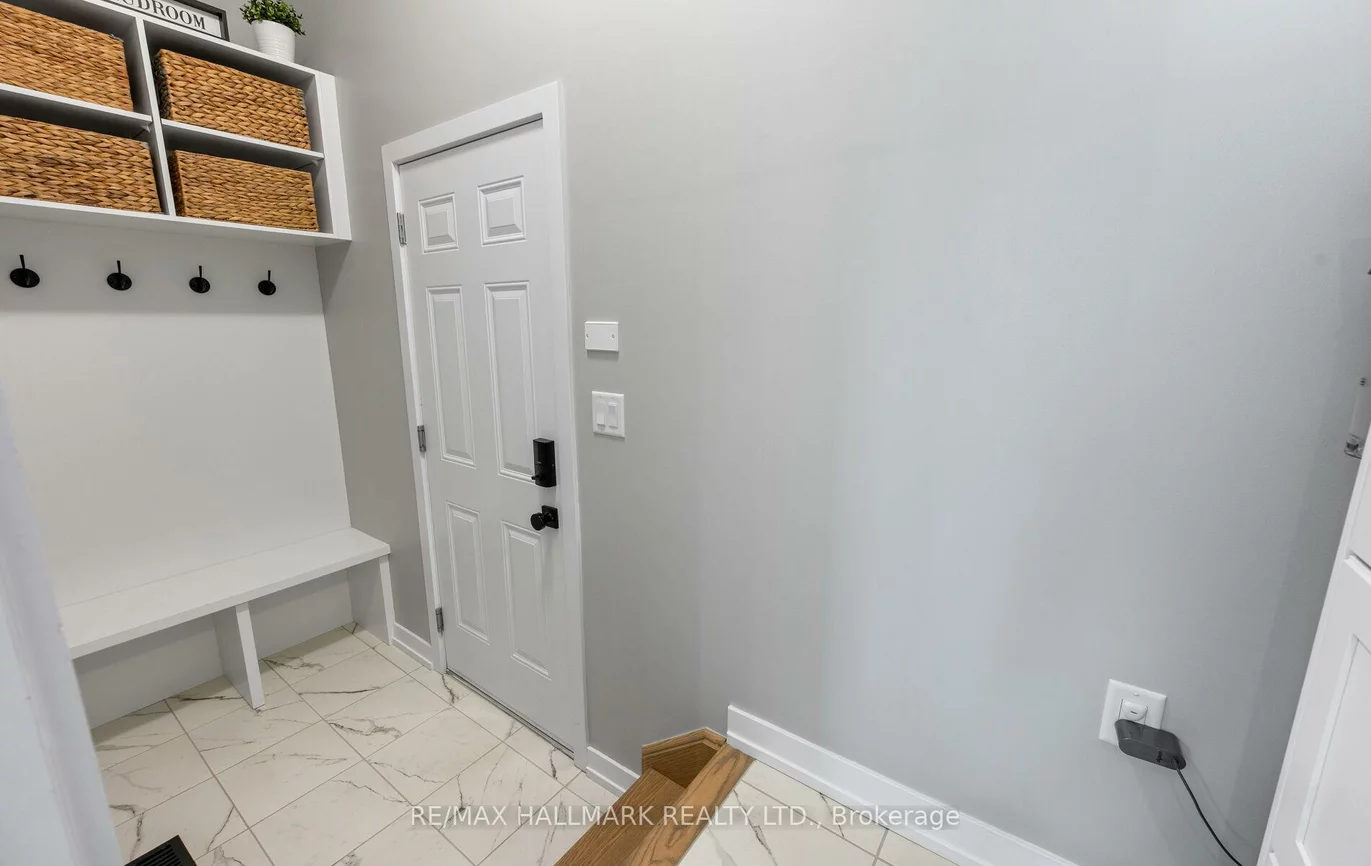 155, Stevenson, Bradford, Bradford West Gwillimbury