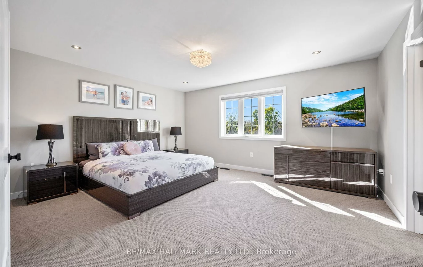 155, Stevenson, Bradford, Bradford West Gwillimbury