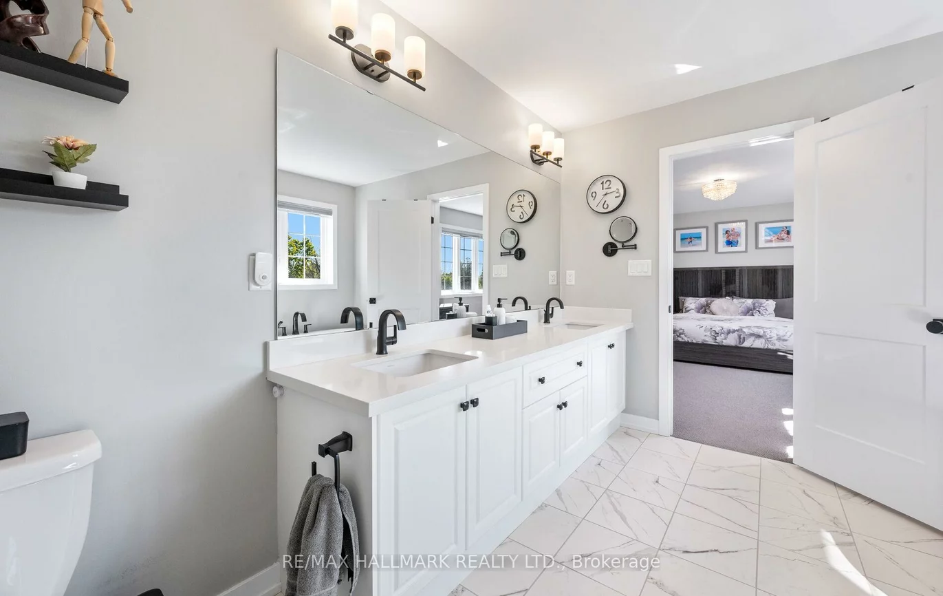 155, Stevenson, Bradford, Bradford West Gwillimbury