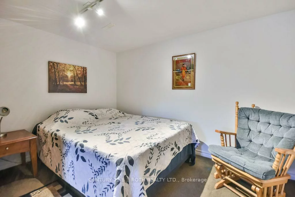 58, Collings, Bradford, Bradford West Gwillimbury