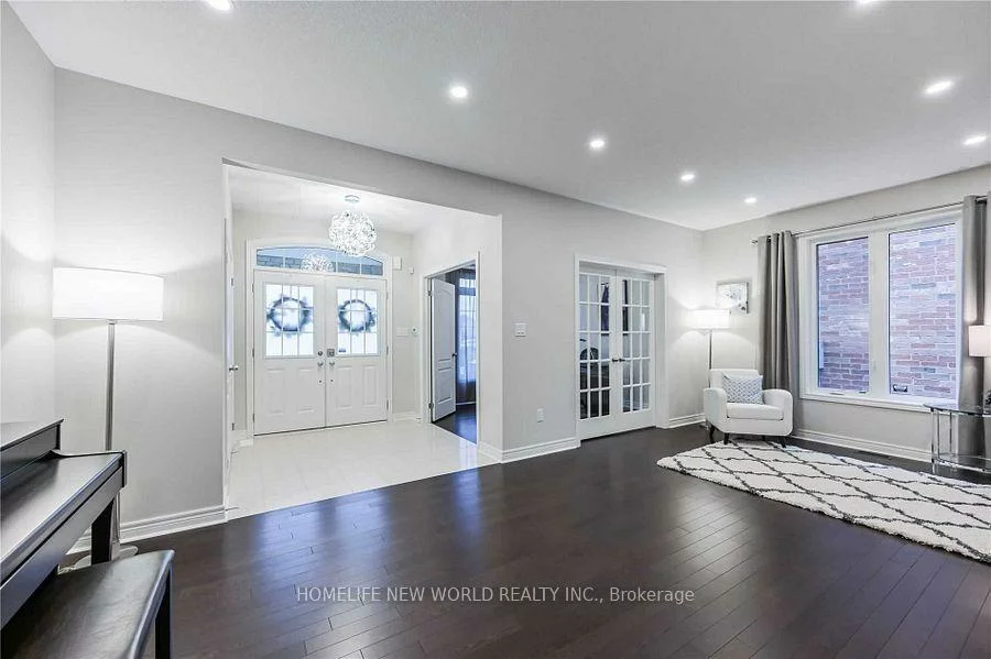 32, Citrine, Bradford, Bradford West Gwillimbury