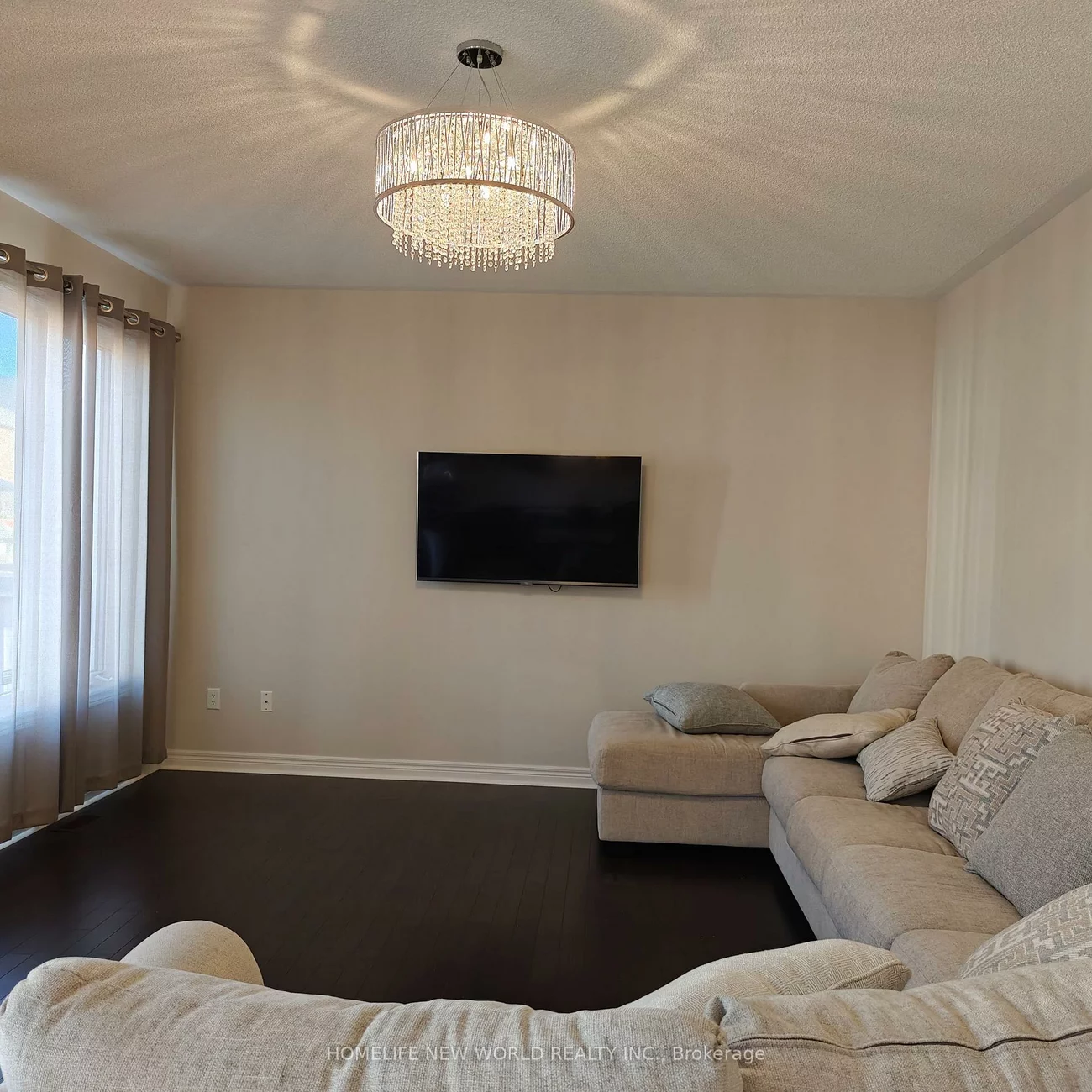 32, Citrine, Bradford, Bradford West Gwillimbury