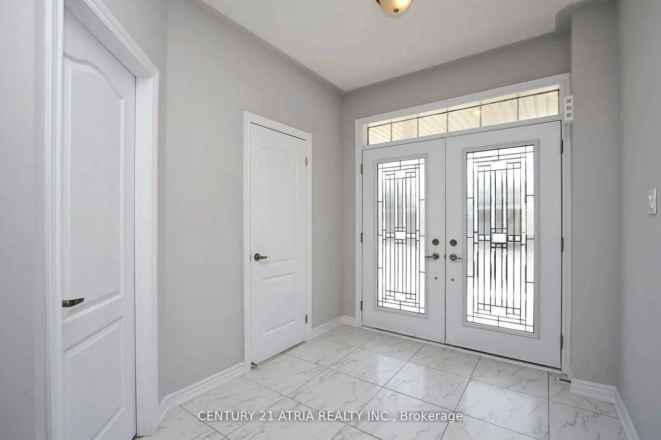 92, Sutherland, Bradford, Bradford West Gwillimbury