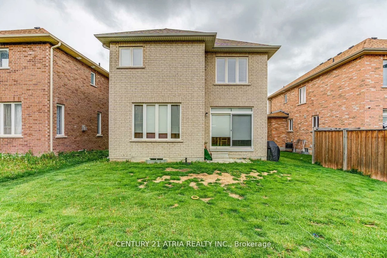 92, Sutherland, Bradford, Bradford West Gwillimbury