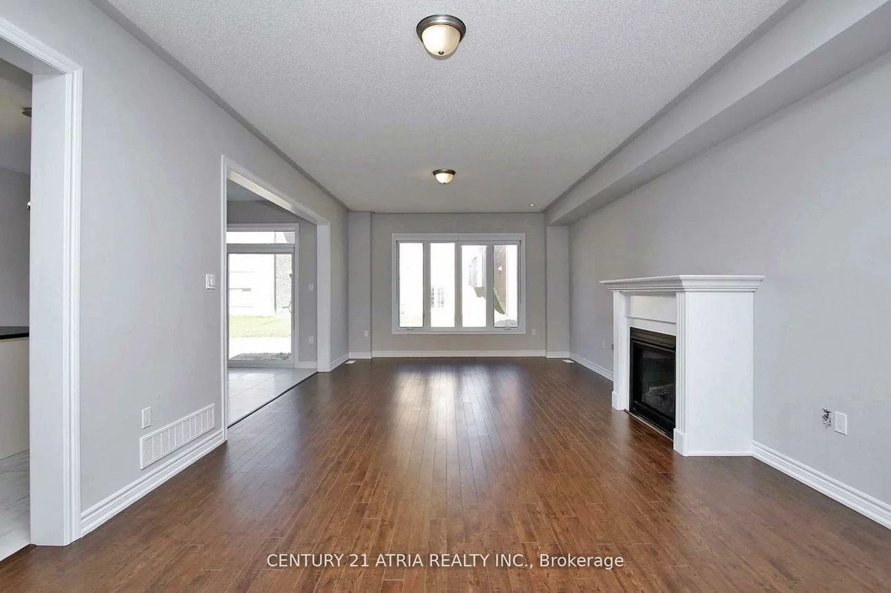 92, Sutherland, Bradford, Bradford West Gwillimbury