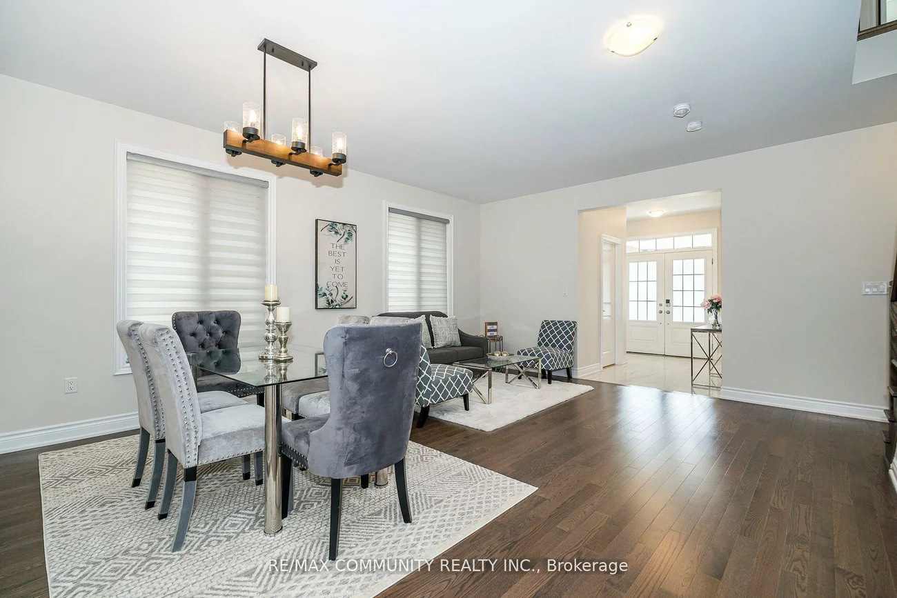 146, Wandering Glider, Bradford, Bradford West Gwillimbury