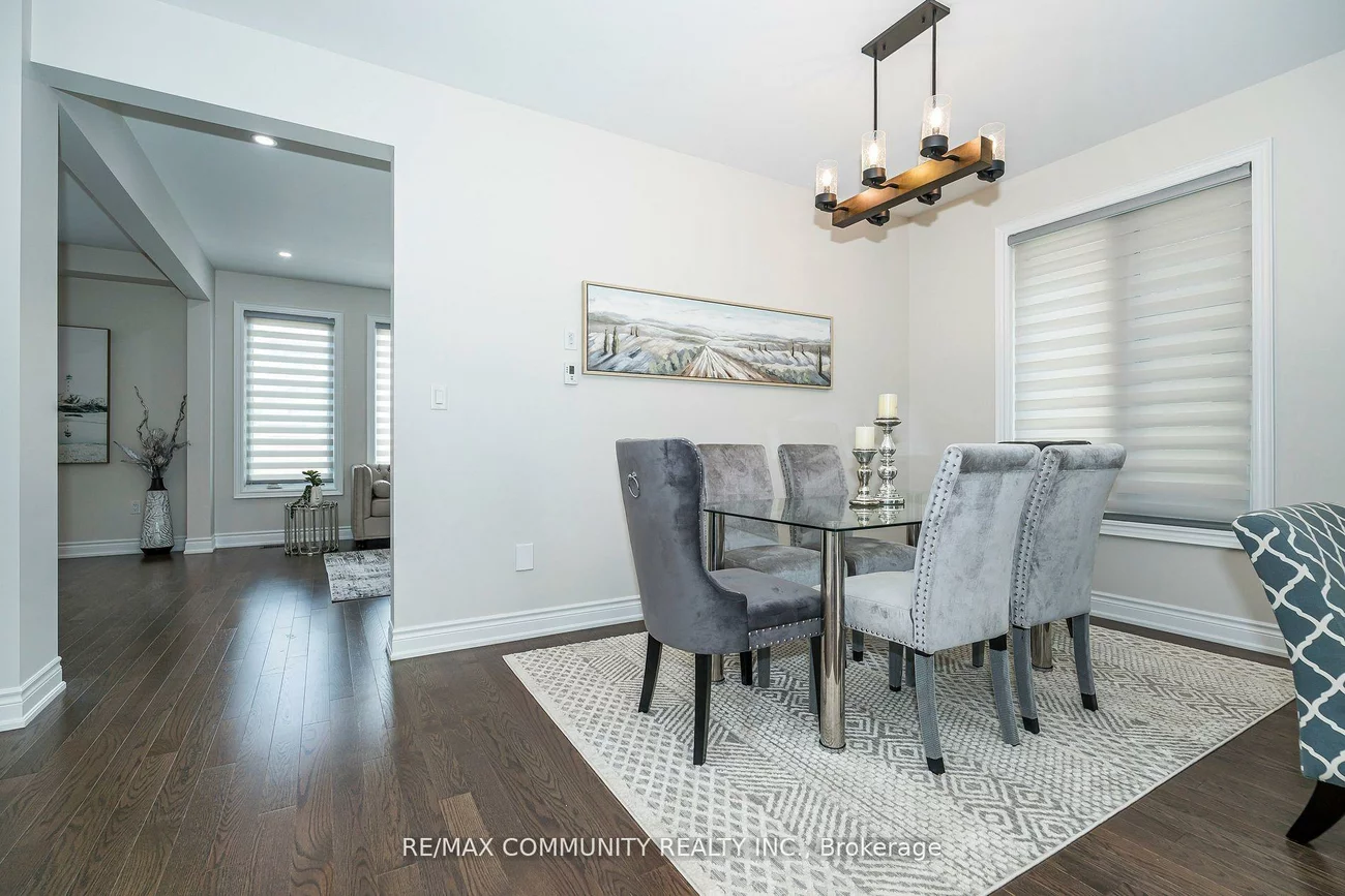 146, Wandering Glider, Bradford, Bradford West Gwillimbury