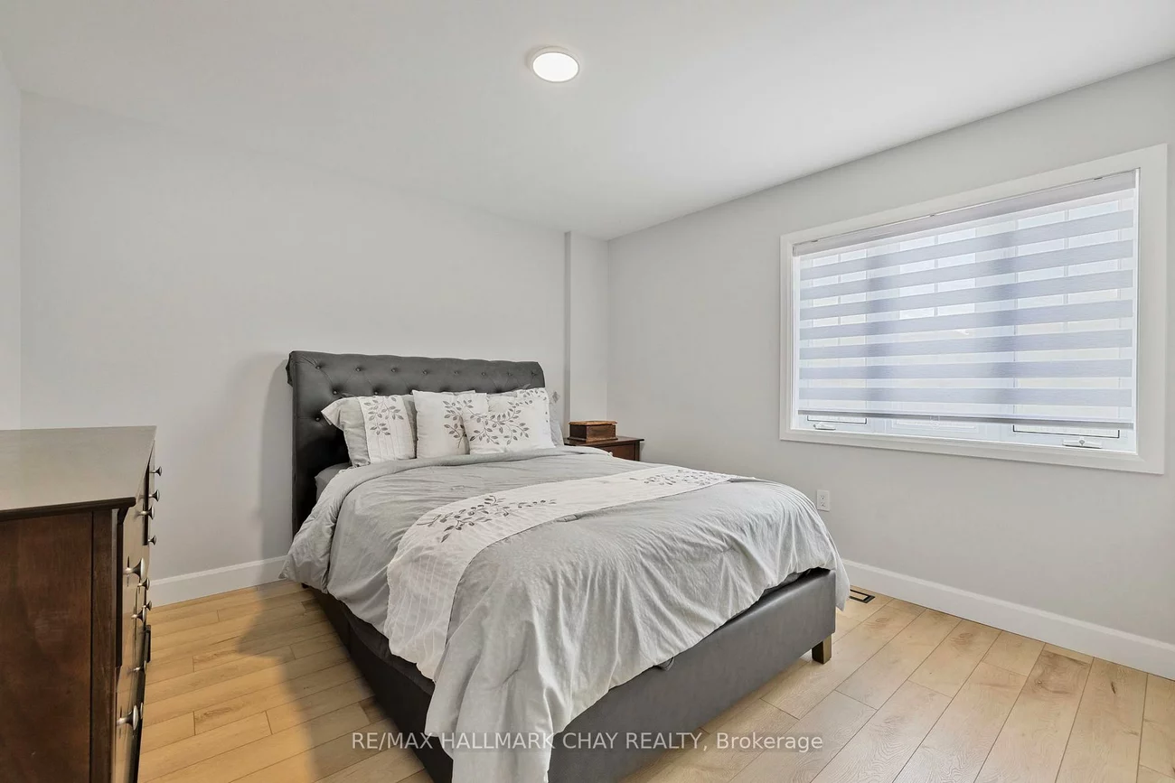 23, Smith, Bradford, Bradford West Gwillimbury