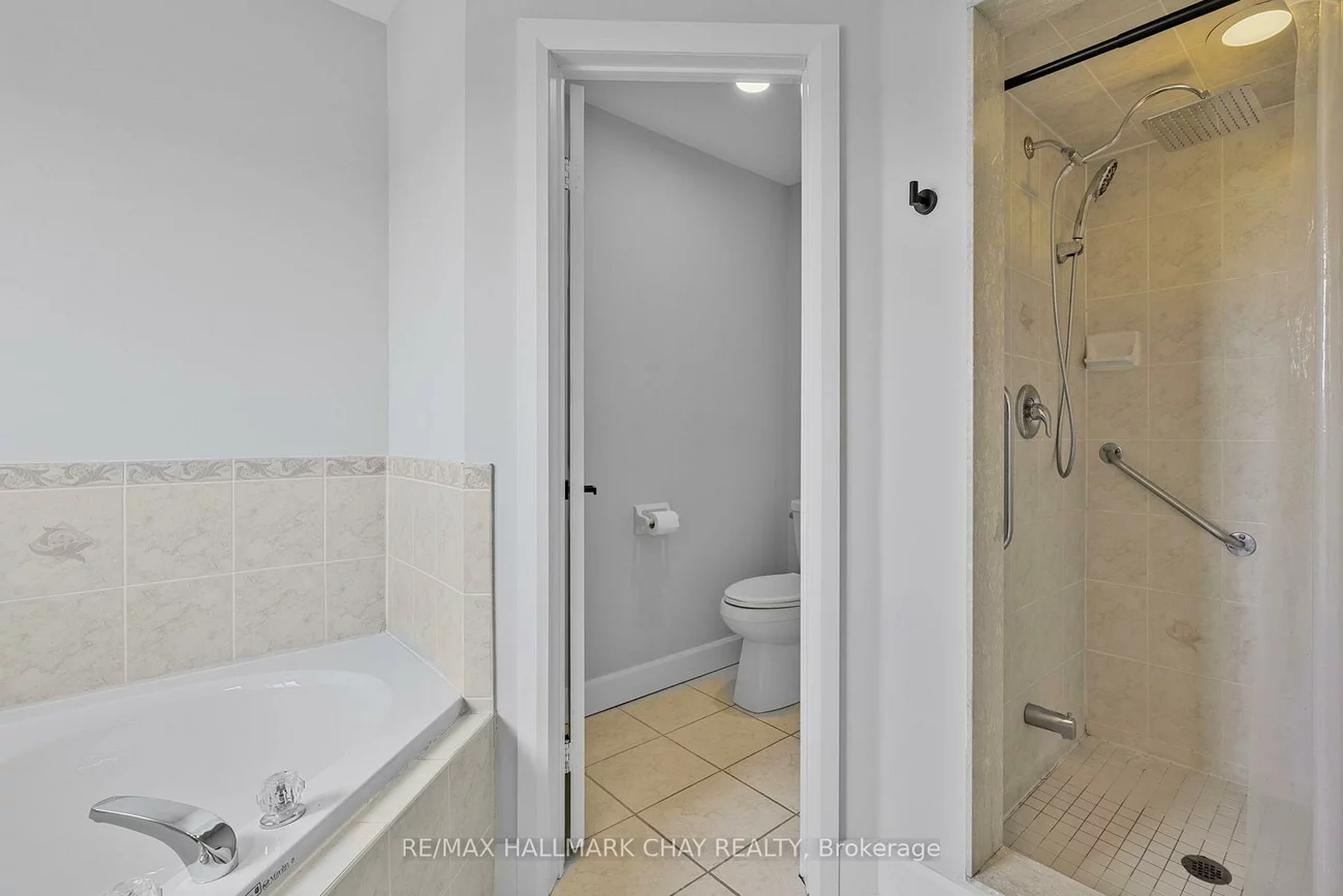 23, Smith, Bradford, Bradford West Gwillimbury