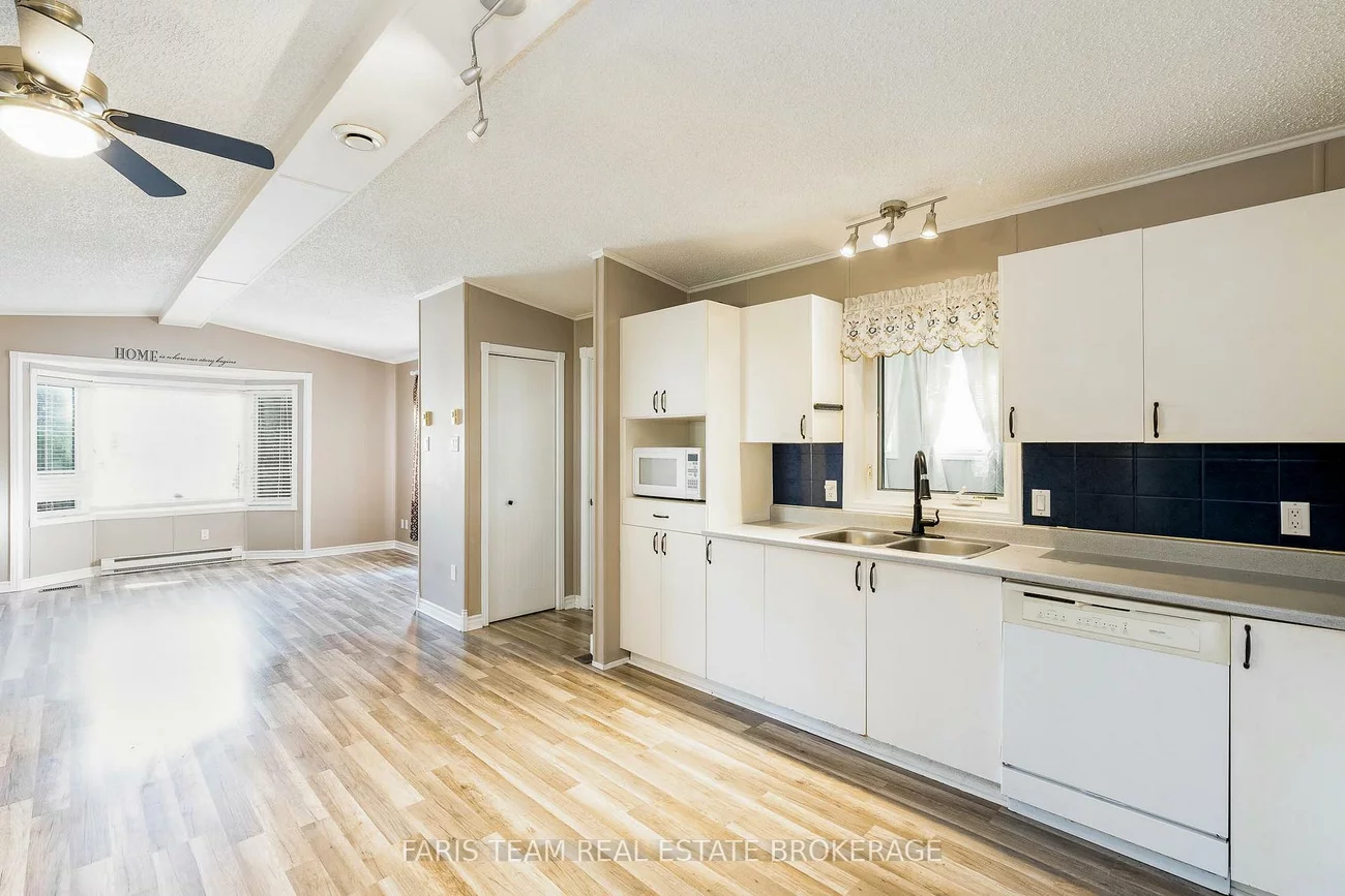 13, Sunrise, Rural Bradford West Gwillimbury, Bradford West Gwillimbury