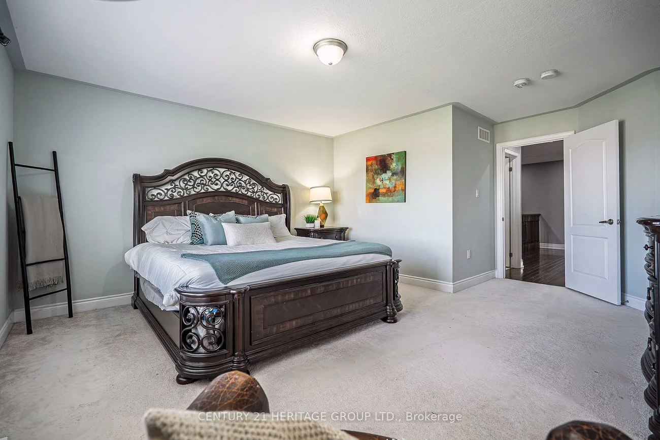 89, Sutherland, Bradford, Bradford West Gwillimbury