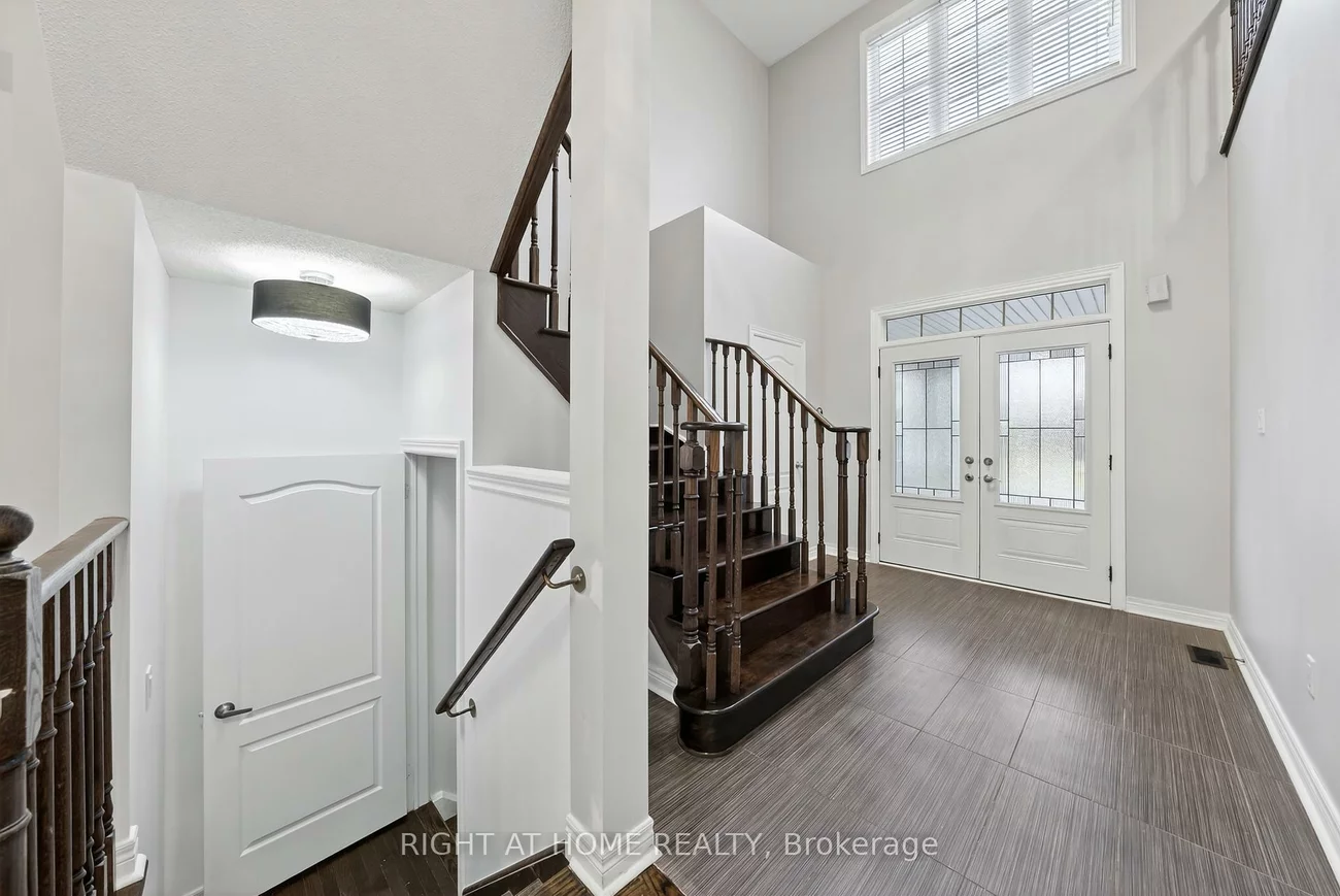 193, Blue Dasher, Bradford, Bradford West Gwillimbury