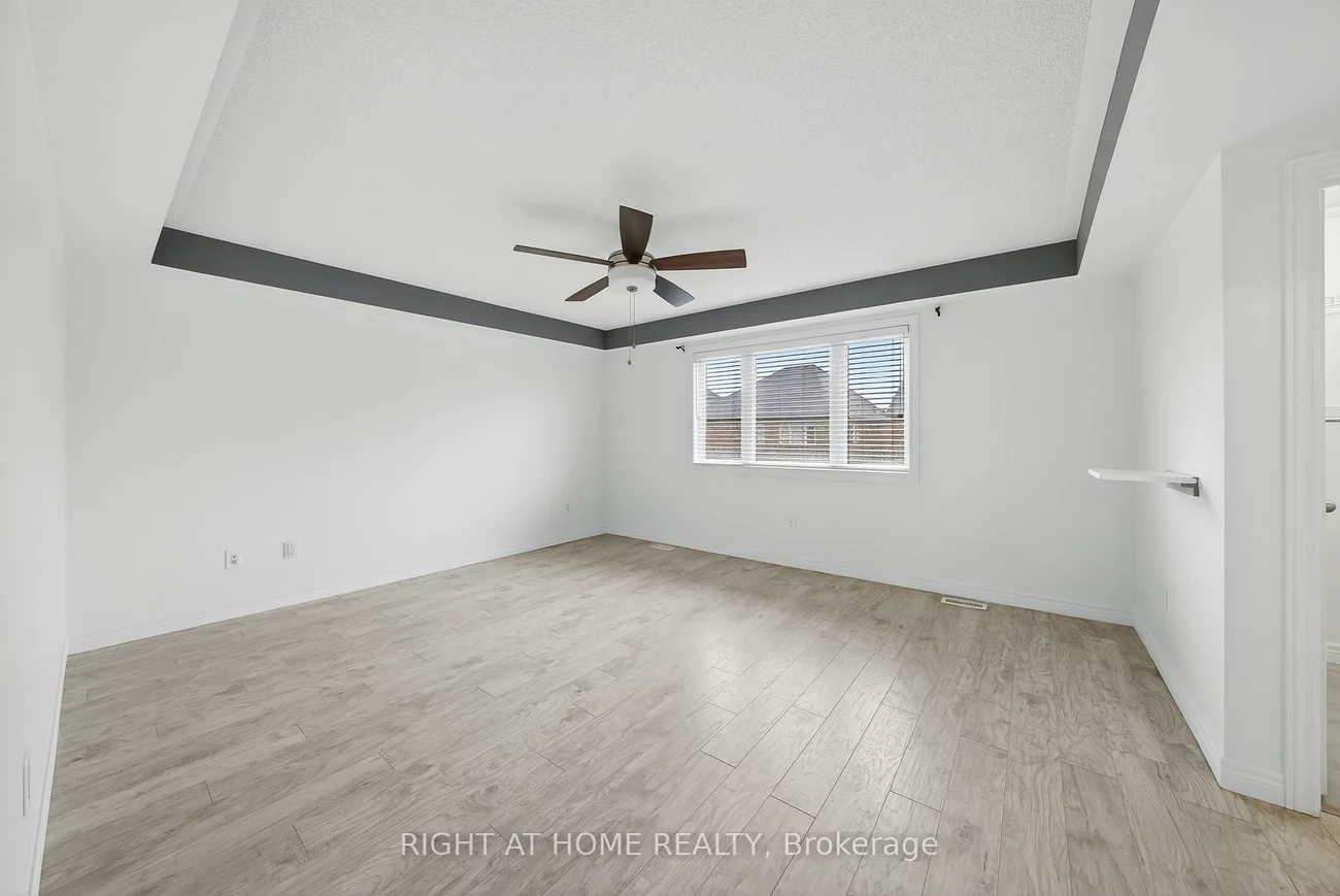 193, Blue Dasher, Bradford, Bradford West Gwillimbury