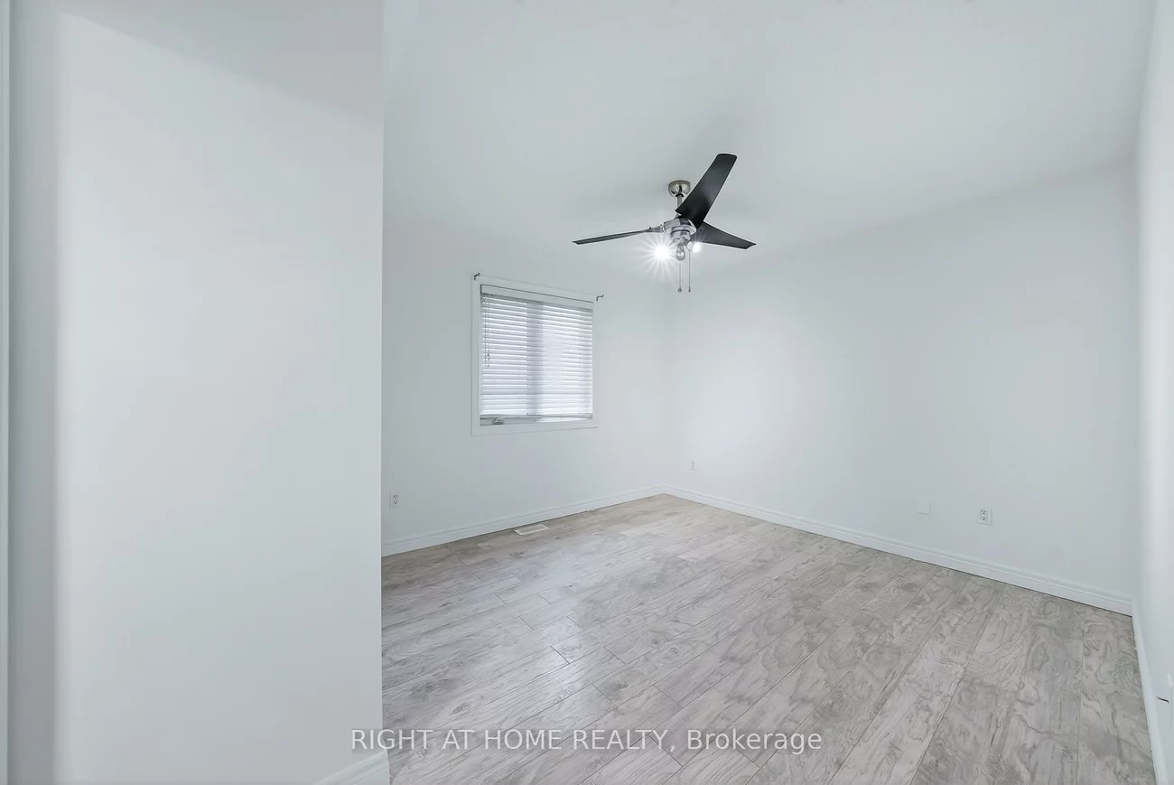 193, Blue Dasher, Bradford, Bradford West Gwillimbury