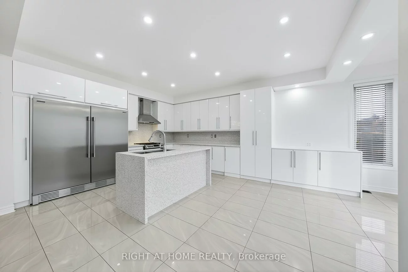 193, Blue Dasher, Bradford, Bradford West Gwillimbury