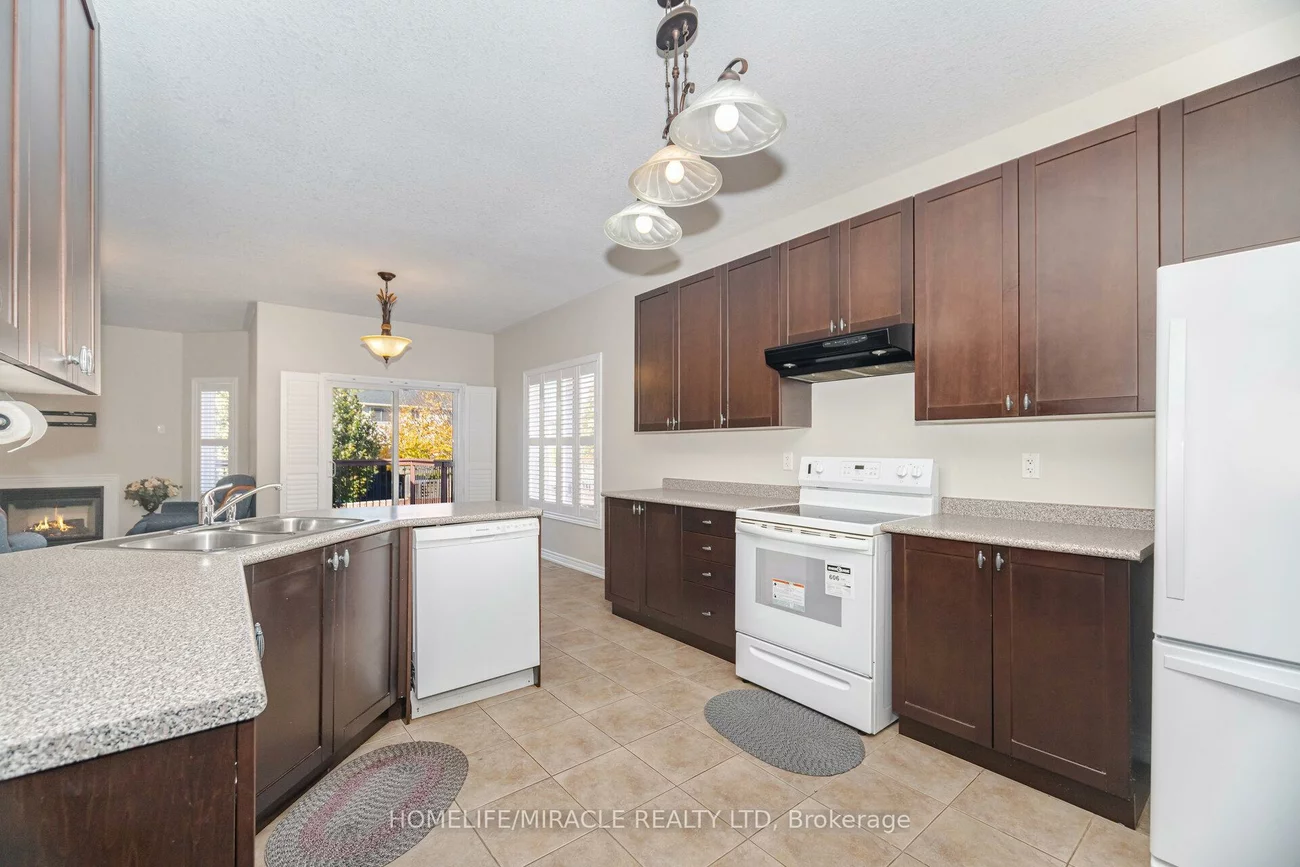 57, Bronze, Bradford, Bradford West Gwillimbury