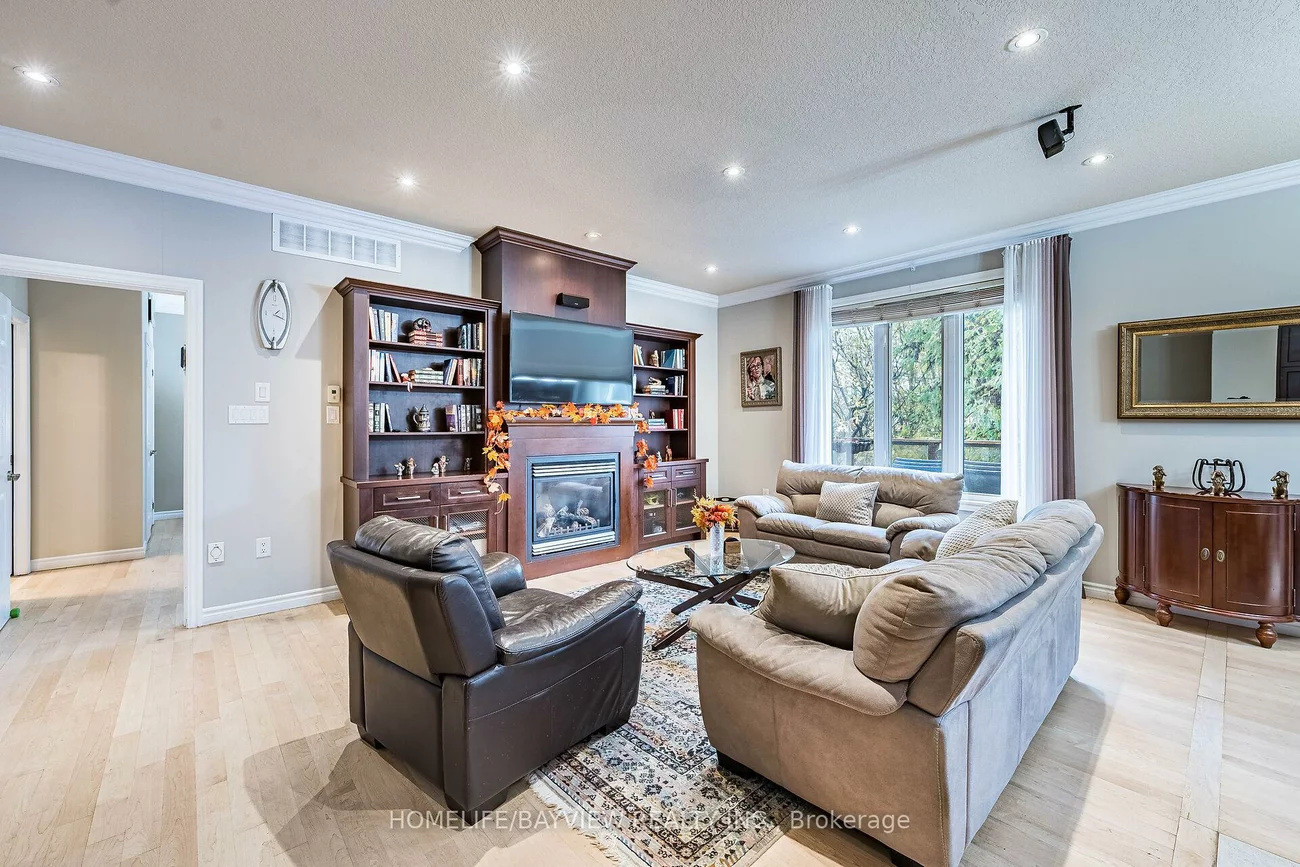 202, John, Bradford, Bradford West Gwillimbury