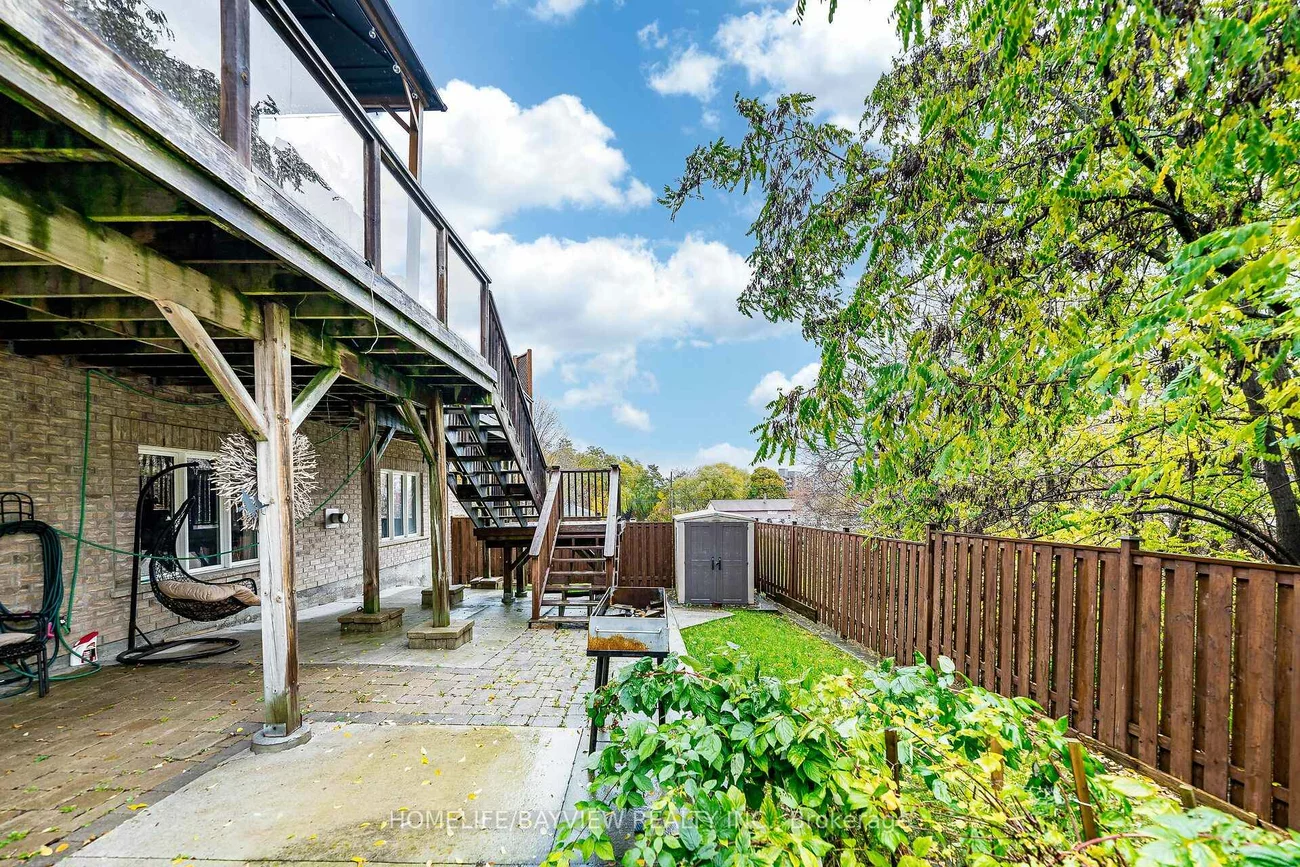 202, John, Bradford, Bradford West Gwillimbury