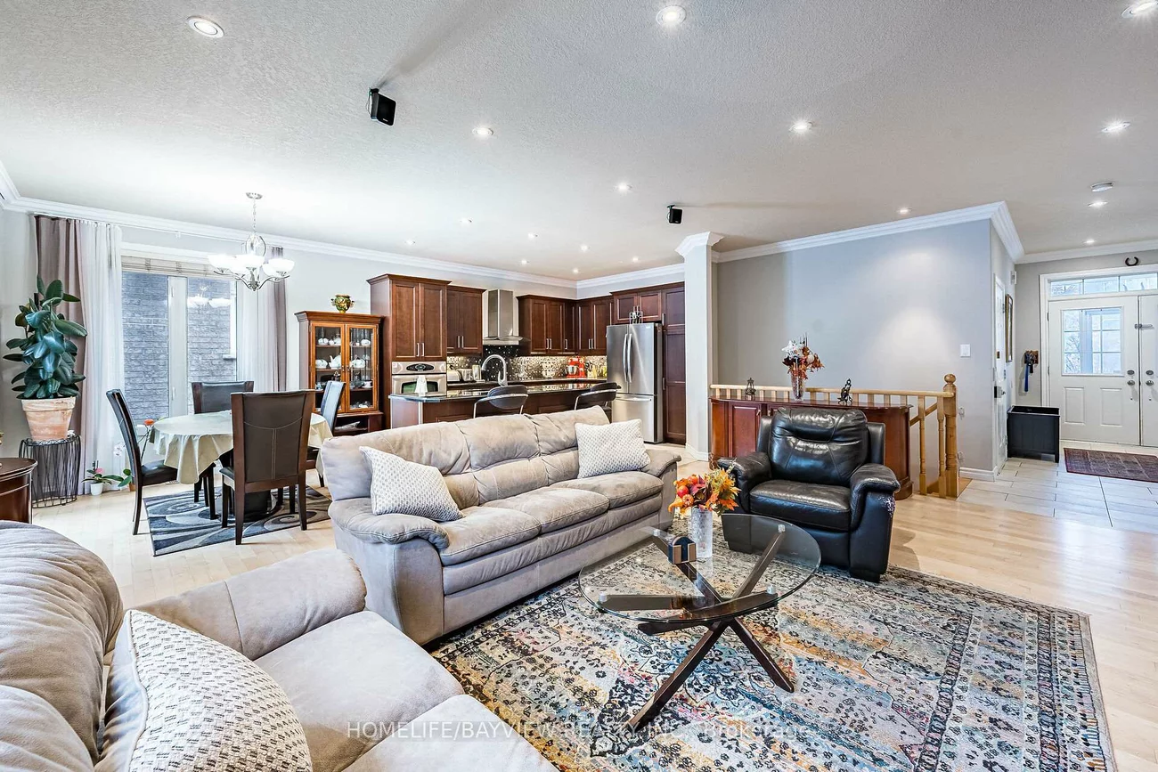 202, John, Bradford, Bradford West Gwillimbury