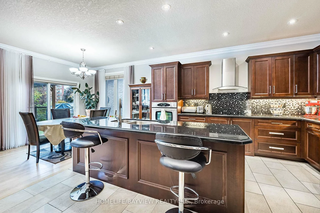 202, John, Bradford, Bradford West Gwillimbury