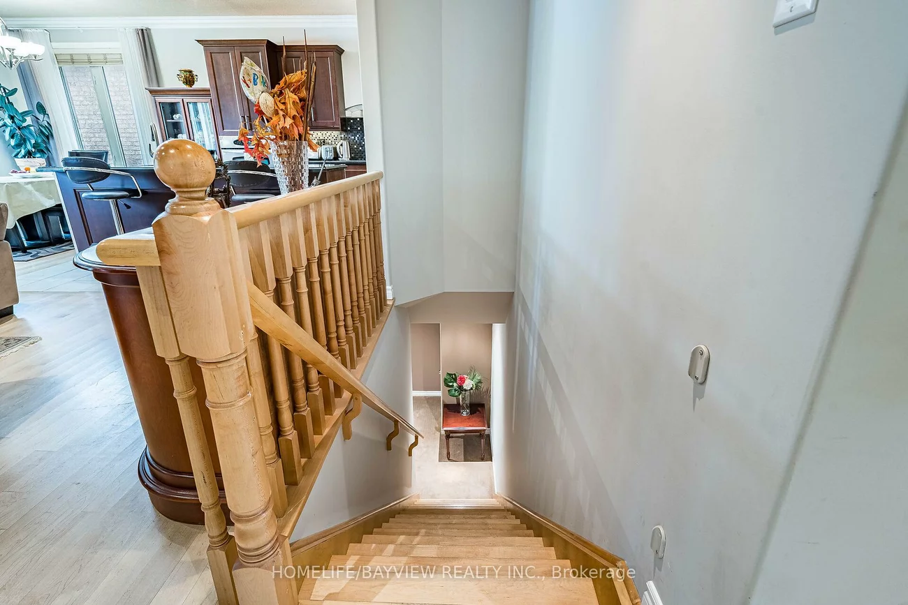 202, John, Bradford, Bradford West Gwillimbury