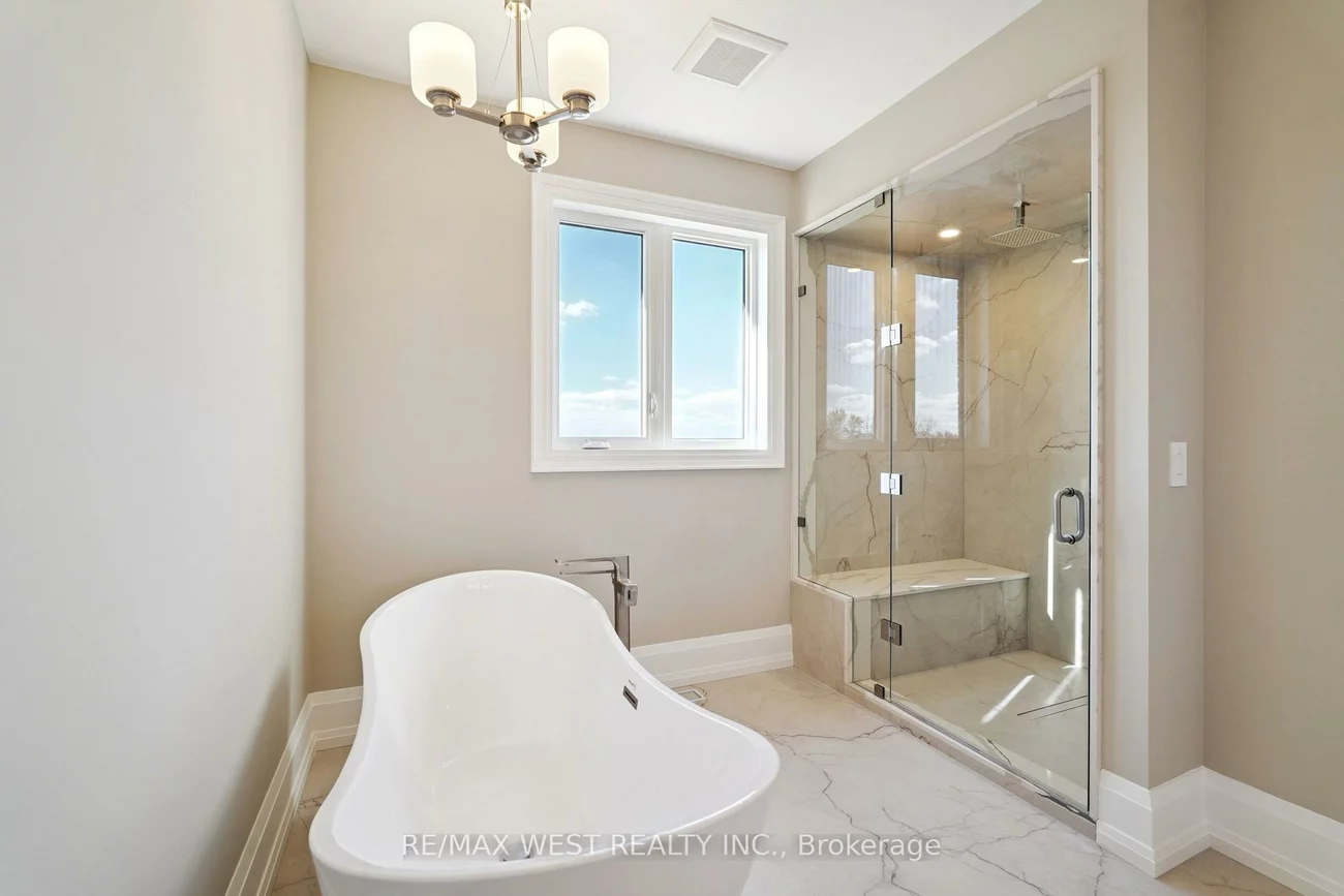 29, W Dykie, Bradford, Bradford West Gwillimbury