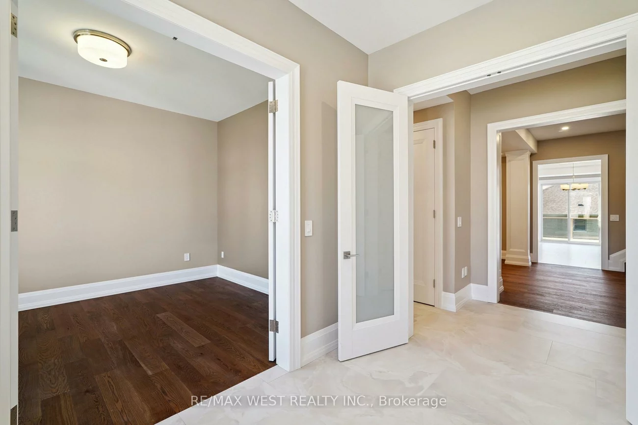 29, W Dykie, Bradford, Bradford West Gwillimbury