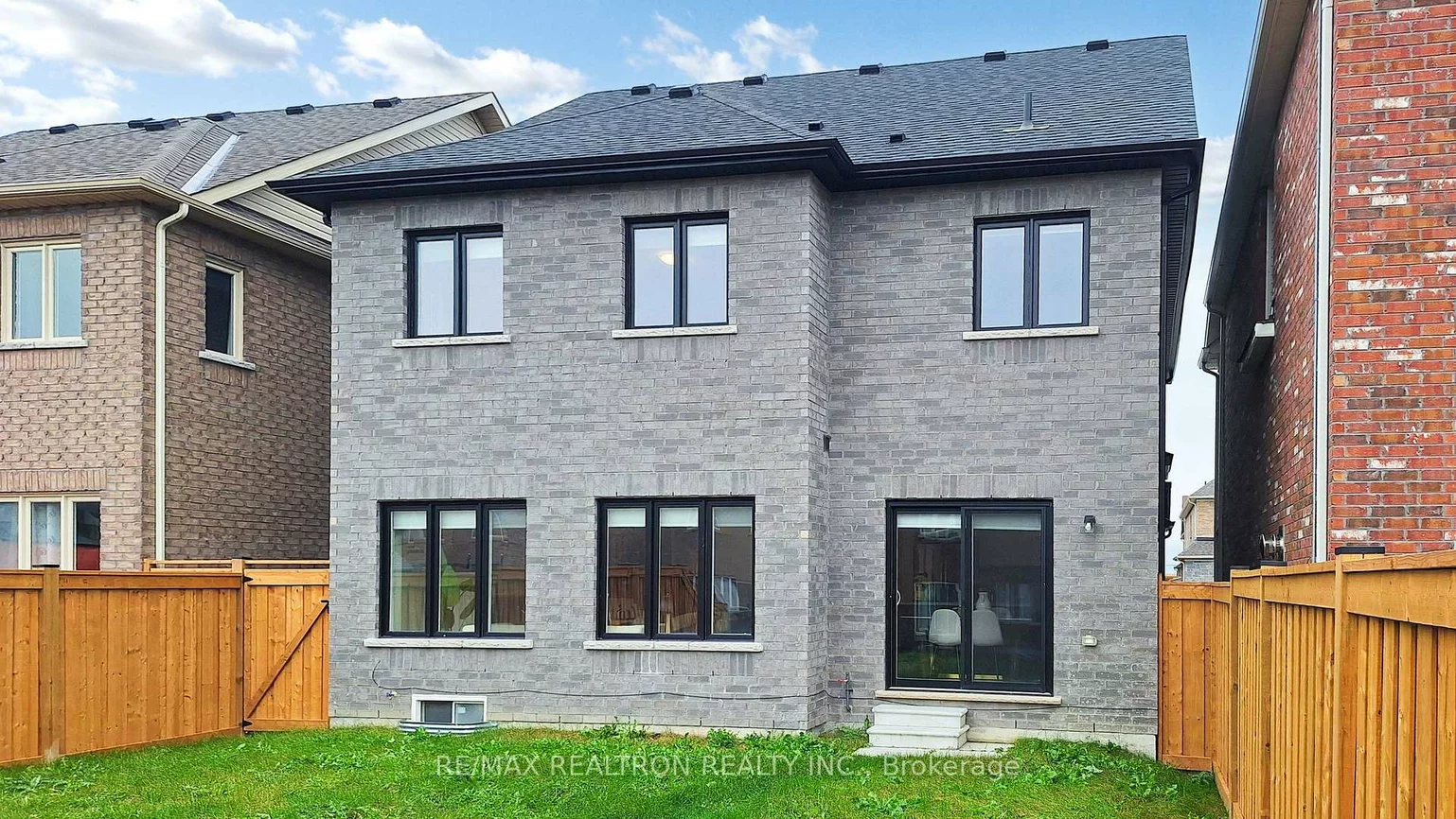 86, Mac Campbell, Bradford, Bradford West Gwillimbury