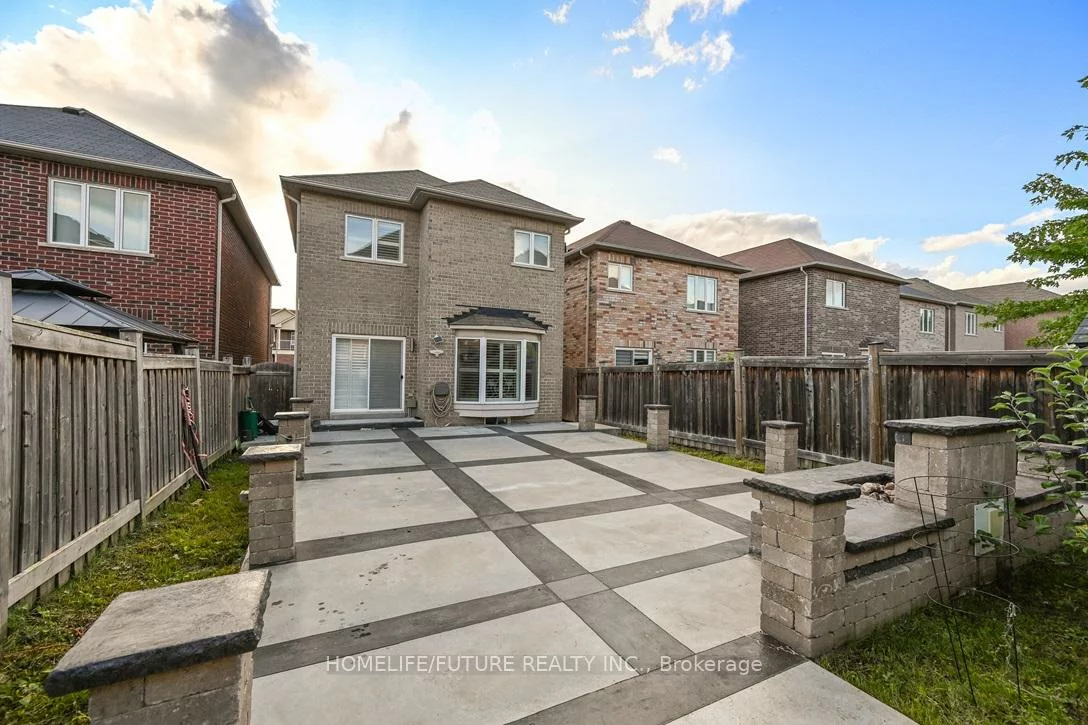 39, Naylor, Bradford, Bradford West Gwillimbury