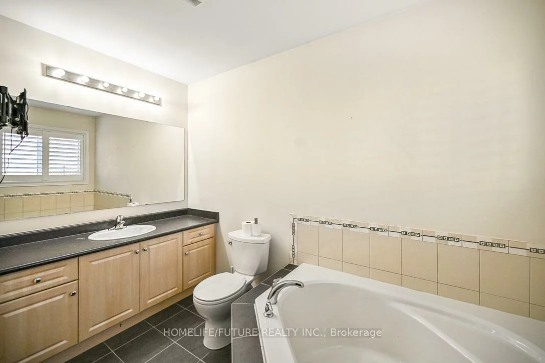 39, Naylor, Bradford, Bradford West Gwillimbury