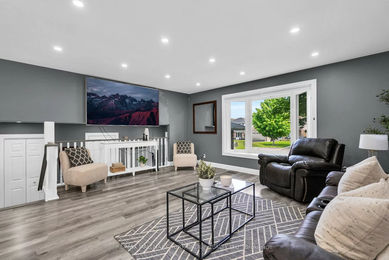 103, Wood, Bradford, Bradford West Gwillimbury