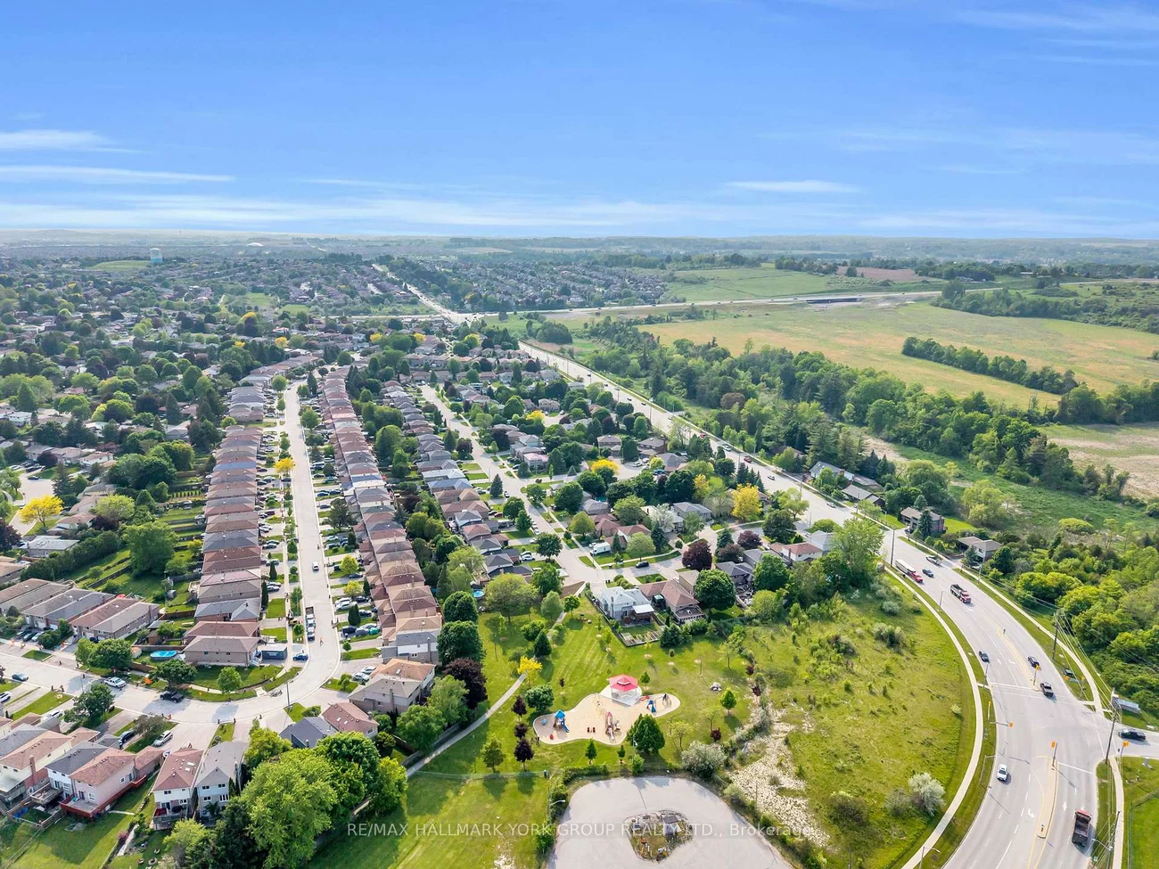 103, Wood, Bradford, Bradford West Gwillimbury