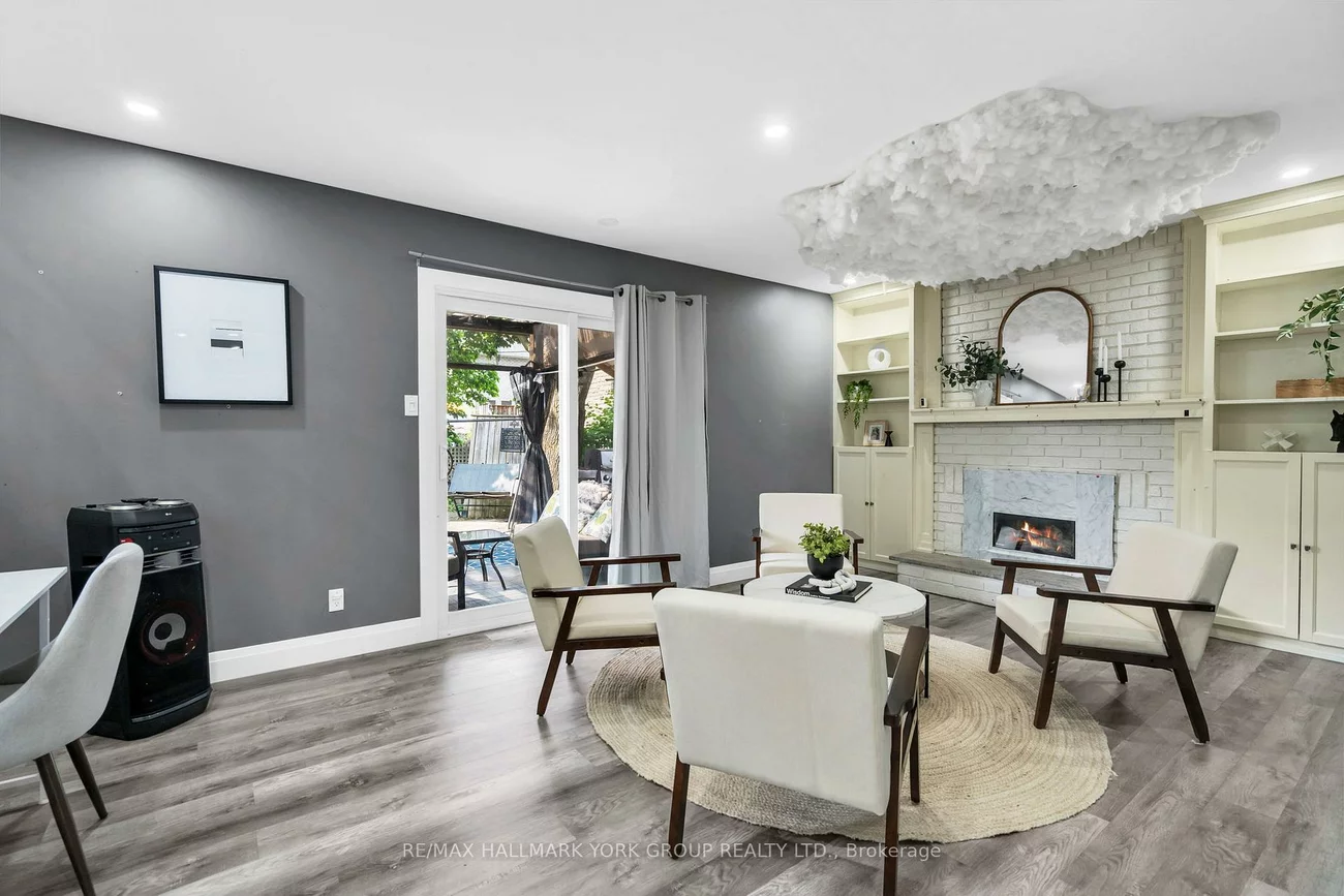 103, Wood, Bradford, Bradford West Gwillimbury