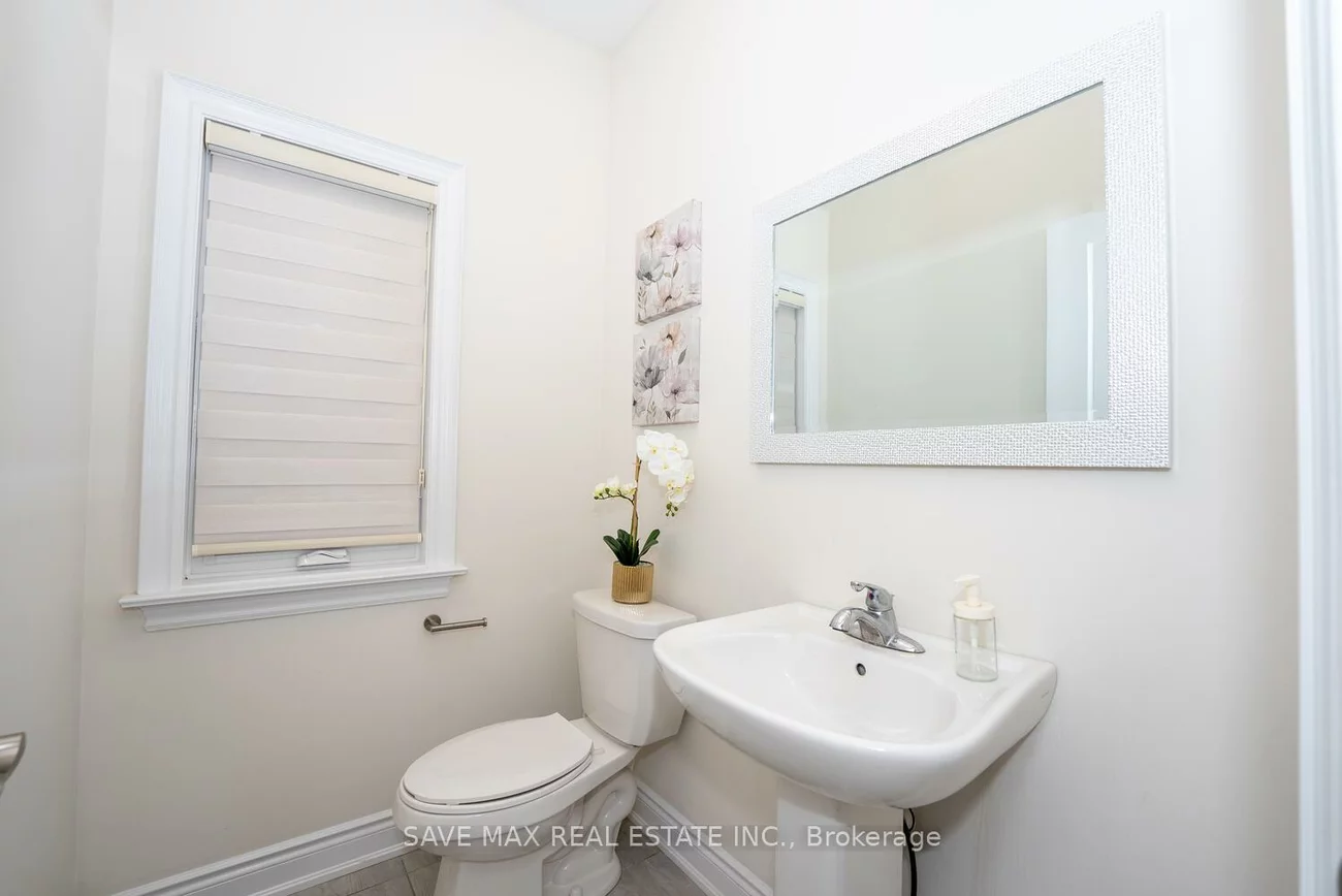 163, Sutherland, Bradford, Bradford West Gwillimbury