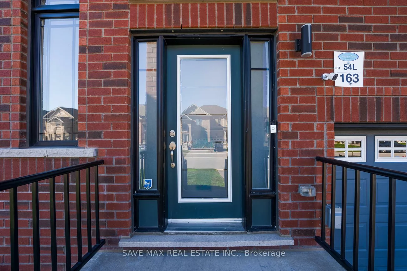 163, Sutherland, Bradford, Bradford West Gwillimbury