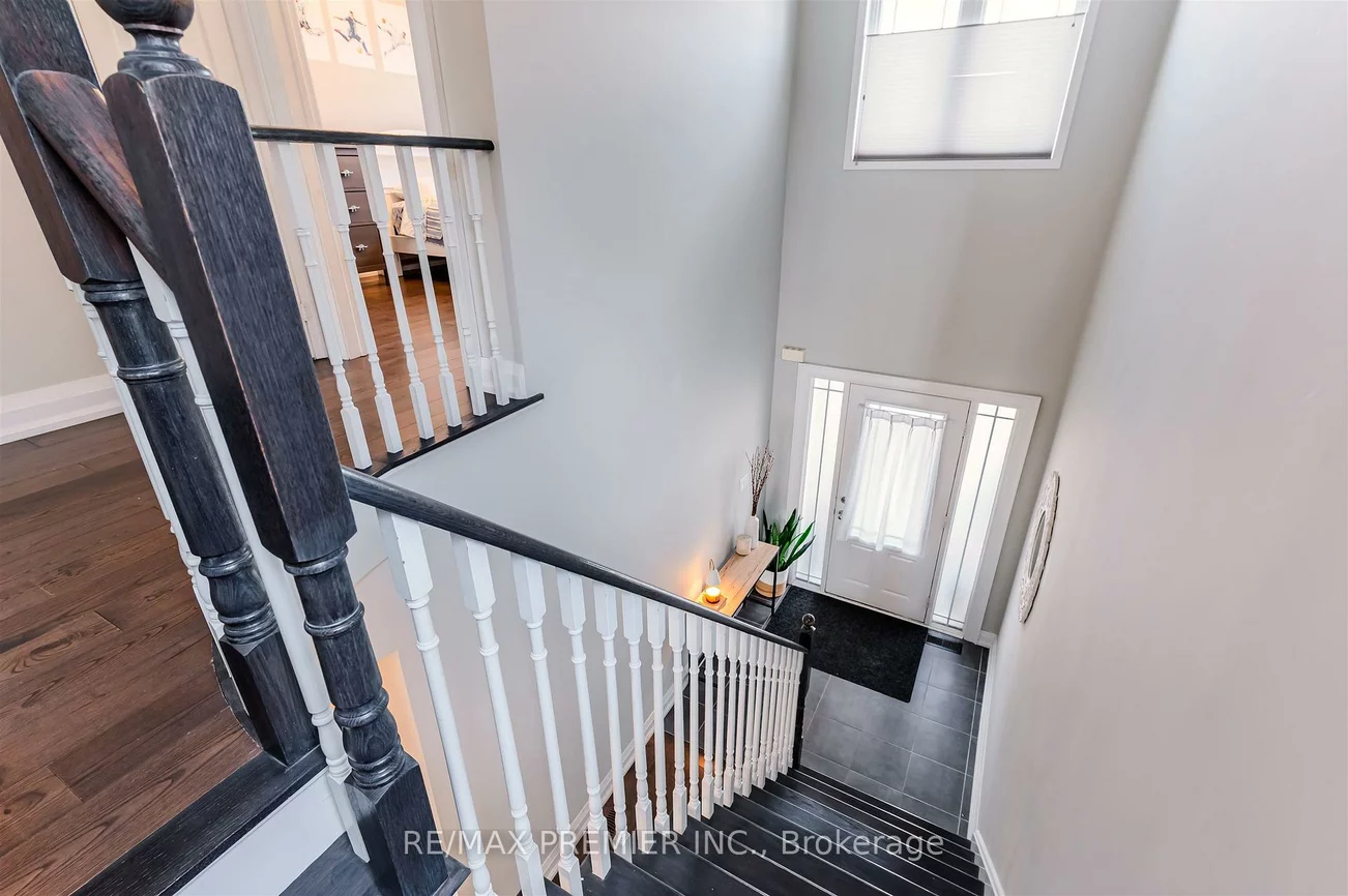 218, Orr, Bradford, Bradford West Gwillimbury