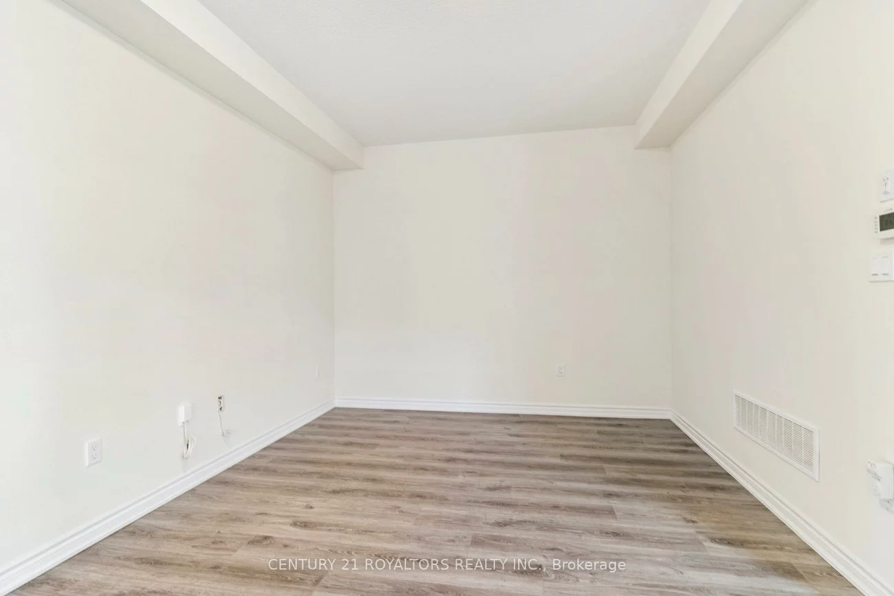 25, Ferragine, Bradford, Bradford West Gwillimbury