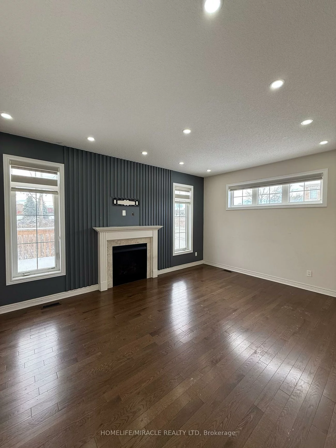 277, Gibson, Bradford, Bradford West Gwillimbury