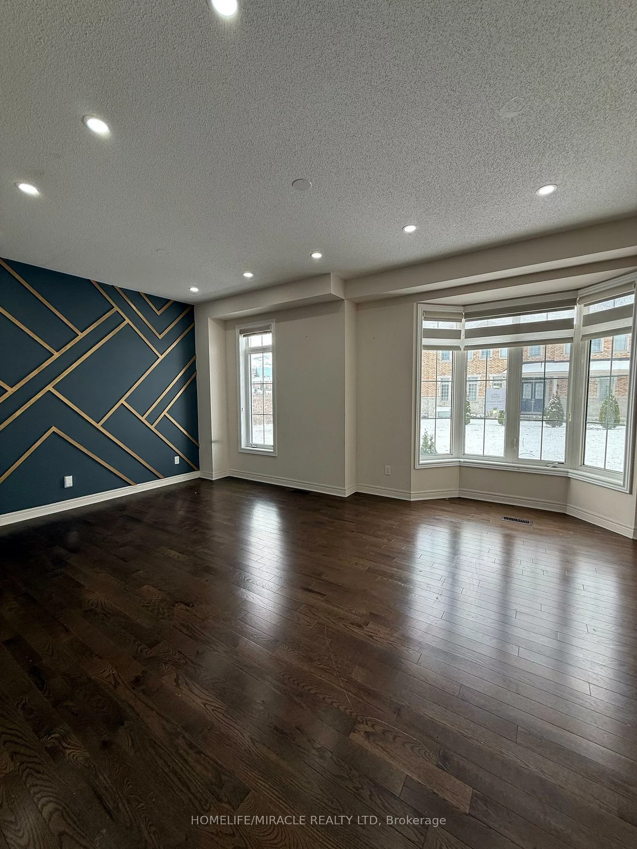 277, Gibson, Bradford, Bradford West Gwillimbury